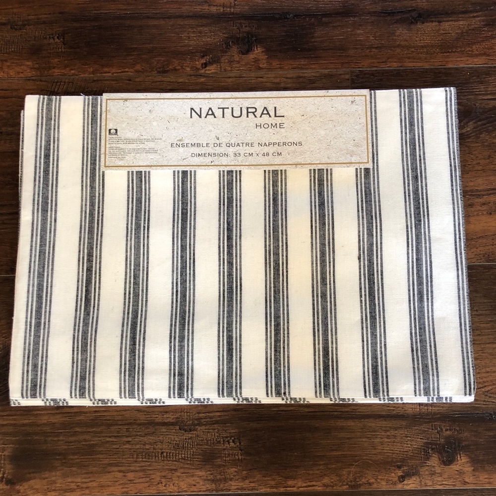 Set of 4 White Black Stripe Farmhouse Placemat NWT